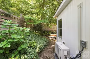 8A Bent Grass Ct, Black Mountain, NC 28711 - Photo 20
