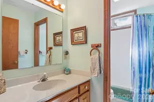 212 Rocky Meadow Ln, Etowah, NC 28729 - Photo 18