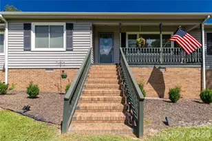 1009 Hollow Rd, Chester, SC 29706 - Photo 2