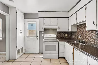 7964 Shady Oak Trail #212, Charlotte, NC 28210 - Photo 18