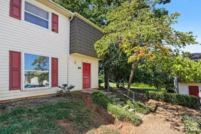7964 Shady Oak Trail #212, Charlotte, NC 28210 - Photo 2