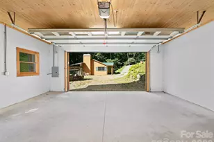 73 Oak Ridge Ct, Mars Hill, NC 28754 - Photo 22