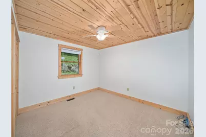 73 Oak Ridge Court, Mars Hill, NC 28754 - Photo 16