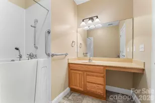 123 Foxden Dr, Fletcher, NC 28732 - Photo 12