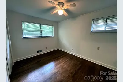 710 Manhasset Road, Charlotte, NC 28209 - Photo 14