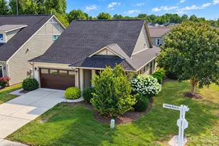 171 Chimney Rock Ct, Denver, NC 28037 - Photo 2
