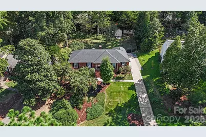 2610 Tattersall Drive, Charlotte, NC 28210 - Photo 4