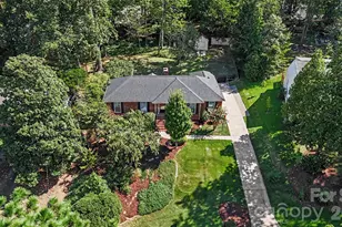 2610 Tattersall Dr, Charlotte, NC 28210 - Photo 4