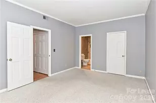 1016 Queens Rd, Charlotte, NC 28207 - Photo 24