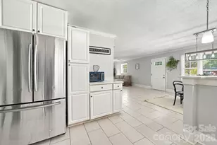 901 Furman St, Dallas, NC 28034 - Photo 16
