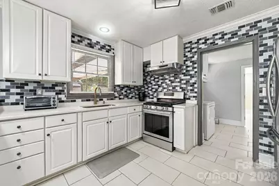 901 Furman Street, Dallas, NC 28034 - Photo 14