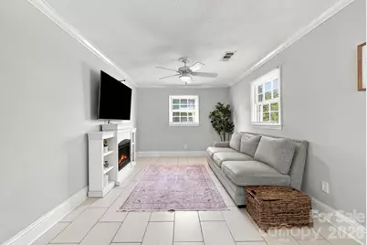 901 Furman Street, Dallas, NC 28034 - Photo 6