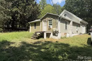 1230 Columbus St, Albemarle, NC 28001 - Photo 2