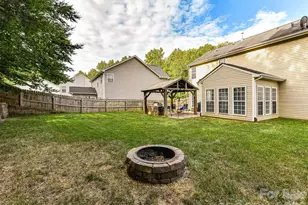 9338 Atlas Cedar Dr, Charlotte, NC 28215 - Photo 24