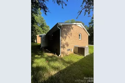 133 Hickory Lane, York, SC 29745 - Photo 4