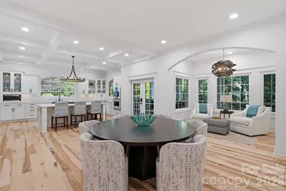6239 Sharon Hills Road, Charlotte, NC 28210 - Photo 10