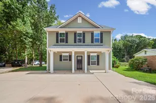 844 Matthews School Rd, Matthews, NC 28105 - Photo 1