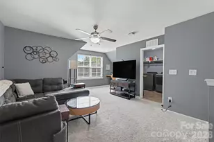 437 Zoe Bee Dr, Clover, SC 29710 - Photo 12