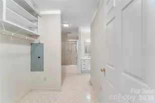 2524 Robinson Rd, Newton, NC 28658 - Photo 6