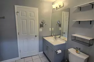 8815 Korniv Dr, Charlotte, NC 28216 - Photo 8