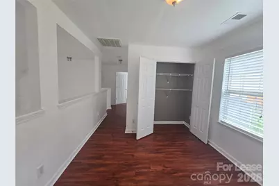 8815 Korniv Drive, Charlotte, NC 28216 - Photo 14