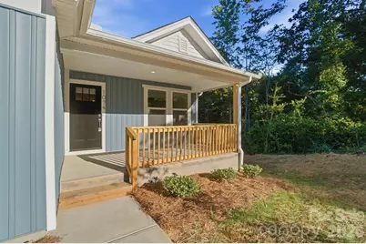 1074 Mountain Crest Drive, Kings Mountain, NC 28086 - Photo 6