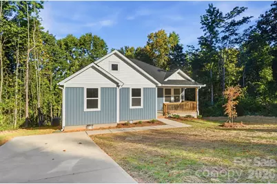 1074 Mountain Crest Drive, Kings Mountain, NC 28086 - Photo 4