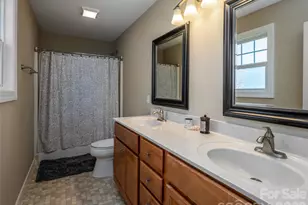 33 Sherman Meadows Dr, East Flat Rock, NC 28726 - Photo 22