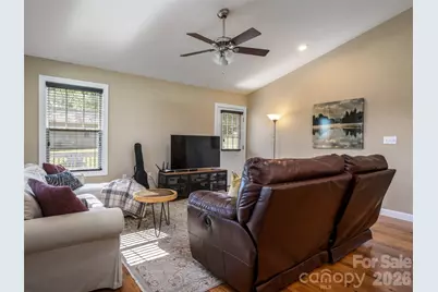 33 Sherman Meadows Drive, East Flat Rock, NC 28726 - Photo 8