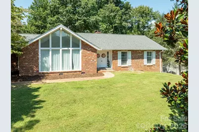 935 Ridgewood Drive NE, Lenoir, NC 28645 - Photo 2