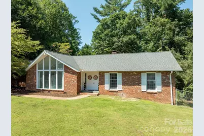 935 Ridgewood Drive NE, Lenoir, NC 28645 - Photo 4