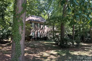 101 Medearis Dr, Charlotte, NC 28211 - Photo 2