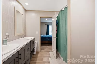 3194 Medicine Bow None, Claremont, NC 28610 - Photo 8
