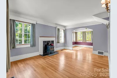 323 Blythe Street, Hendersonville, NC 28739 - Photo 22
