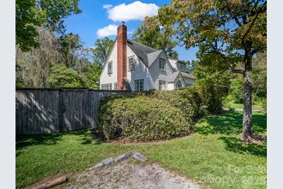 323 Blythe Street, Hendersonville, NC 28739 - Photo 10