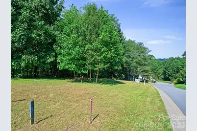 95 Deep Valley Lane, Hendersonville, NC 28791 - Photo 4