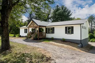 21 W Chapel Rd, Asheville, NC 28803 - Photo 1