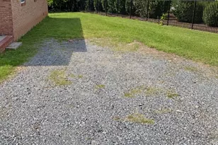 1231 Bradford Heights Rd, Gastonia, NC 28054 - Photo 10