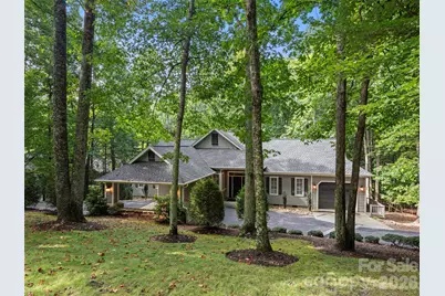 108 Little Cherokee Ridge, Hendersonville, NC 28739 - Photo 2