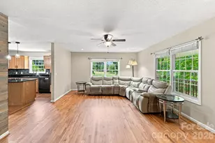 95 Holly Ridge Rd, Waynesville, NC 28786 - Photo 12