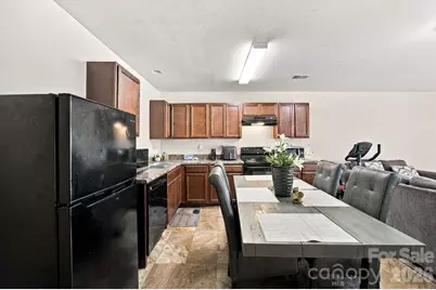 2142 Cindy Lane, Charlotte, NC 28216 - Photo 8