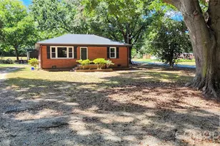 200 Staton Rd, Gastonia, NC 28056 - Photo 2