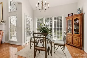 5125 Walnut Grove Ct, Mount Holly, NC 28120 - Photo 12
