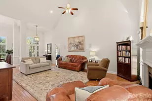 5125 Walnut Grove Ct, Mount Holly, NC 28120 - Photo 6