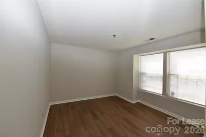 1649 Arlyn Circle, Charlotte, NC 28213 - Photo 12