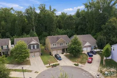 10124 Michael Crossing Drive, Charlotte, NC 28213 - Photo 6