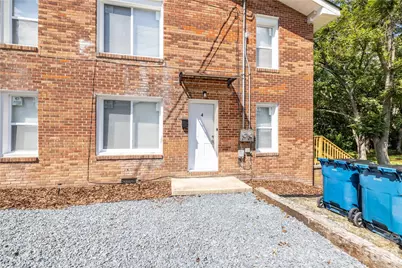 446 W Main Street #4, Troy, NC 27371 - Photo 4