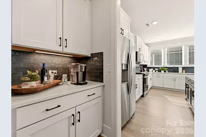 2216 Catalina Avenue, Charlotte, NC 28206 - Photo 16