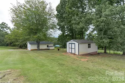 5271 Harris Farm Road, Hickory, NC 28602 - Photo 18