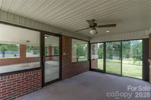 5271 Harris Farm Rd, Hickory, NC 28602 - Photo 8